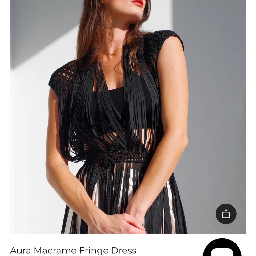 Munai dress